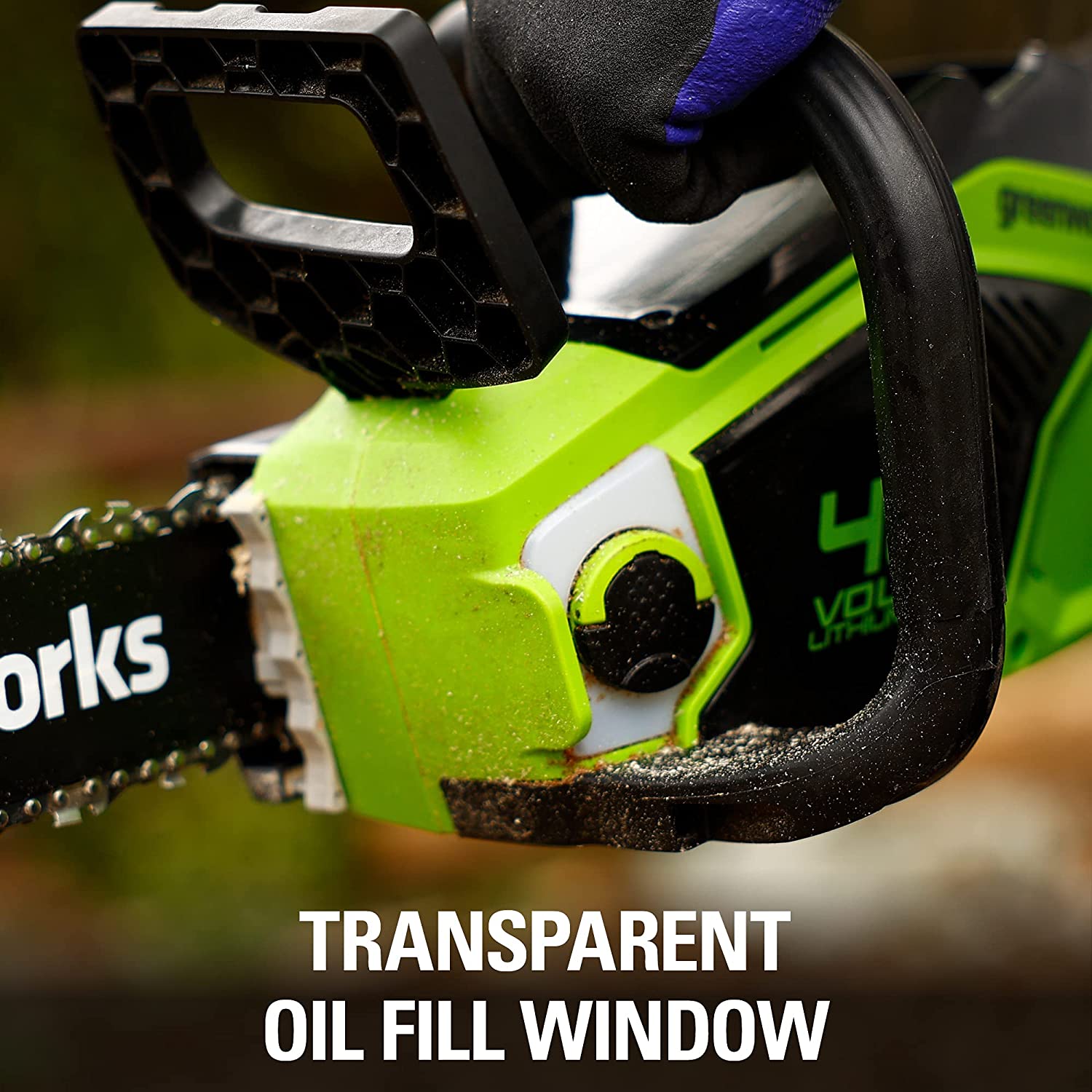 Greenworks GD40CS15 en action, guide de 35 cm et moteur sans balais