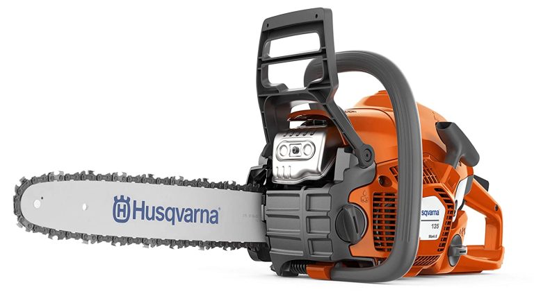 Husqvarna 135 Mark II : avis sur cette tronçonneuse de jardin 38 cm³