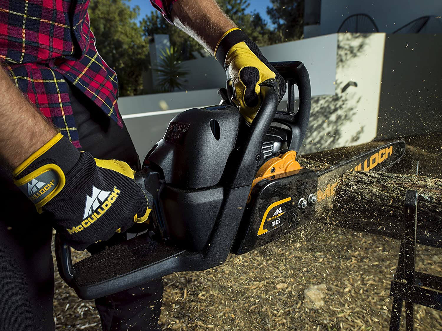 Moteur OxyPower 42 cm³ et poignée de la McCulloch CS 42S