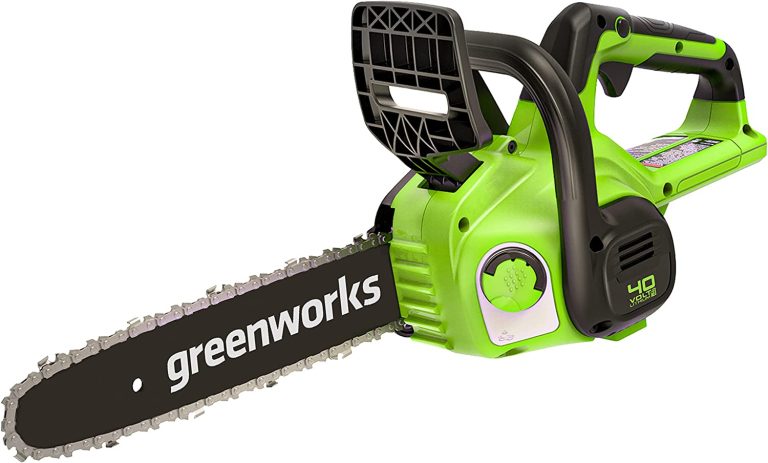 Greenworks G40CS30II : notre avis sur cette tronçonneuse à batterie 40 V