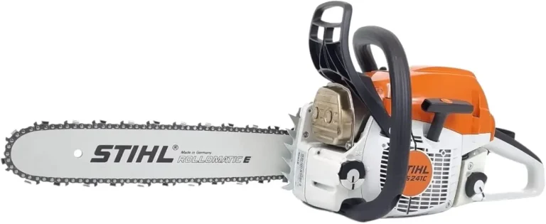 Stihl MS 241 C-M : avis sur cette tronçonneuse M-Tronic 42,6 cm³
