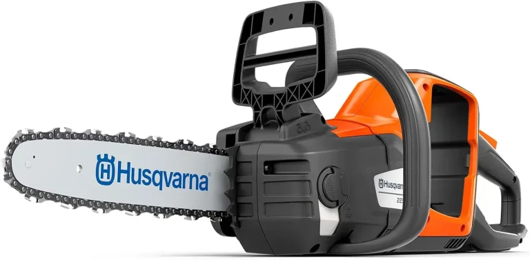 Husqvarna 225i : notre avis sur cette tronçonneuse à batterie 36 V