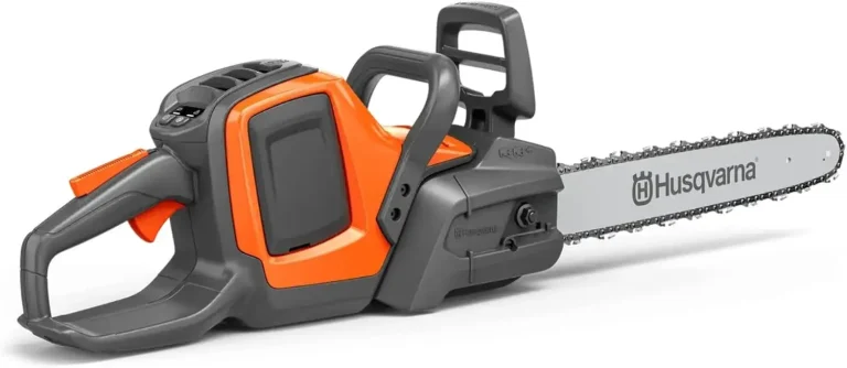 Husqvarna 240i : test et avis de cette tronçonneuse à batterie 36 V