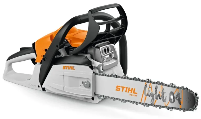 Stihl MS 212 : notre avis sur cette tronçonneuse 38,6 cm³ qui gagne en sérieux