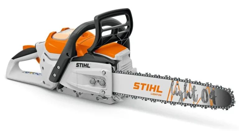 Stihl MSA 300 C-O : notre avis sur cette tronçonneuse 36 V pro sans outil